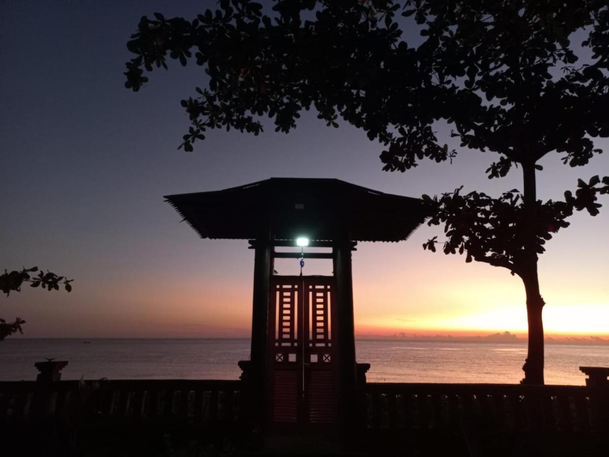 Bali North Beach B&B Tianyar Exterior foto