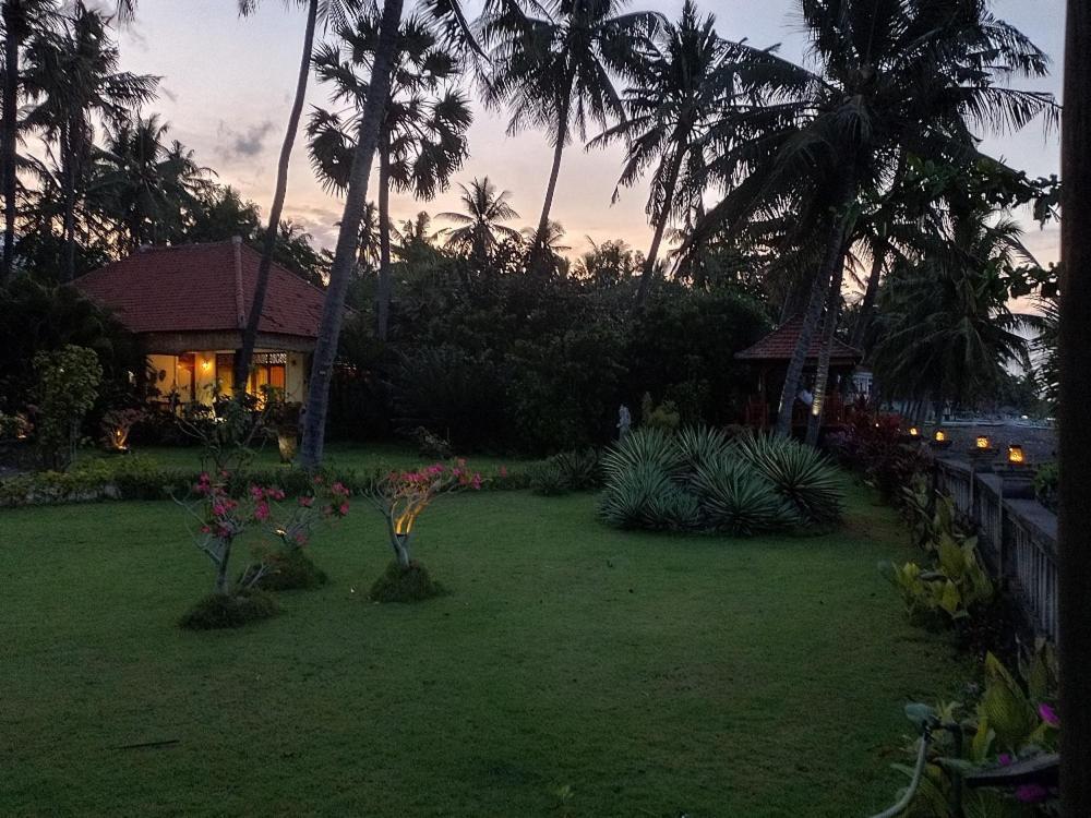 Bali North Beach B&B Tianyar Exterior foto