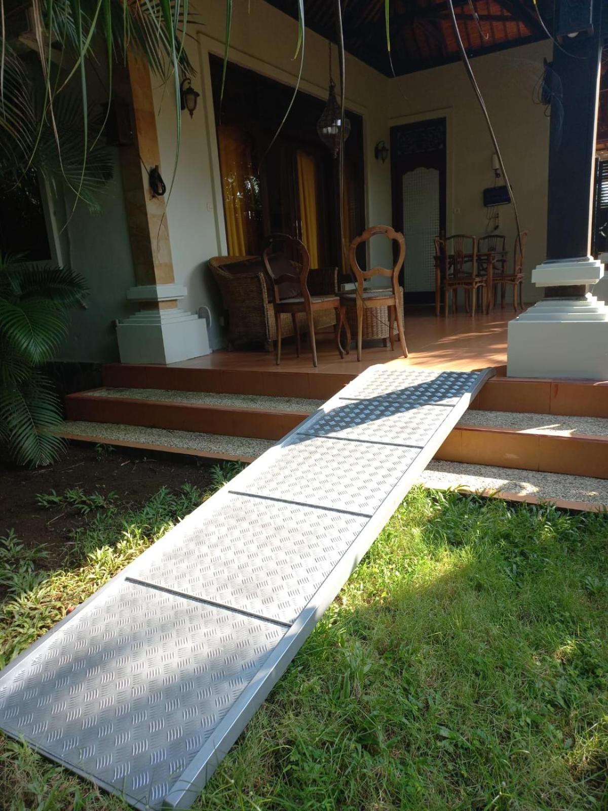 Bali North Beach B&B Tianyar Exterior foto